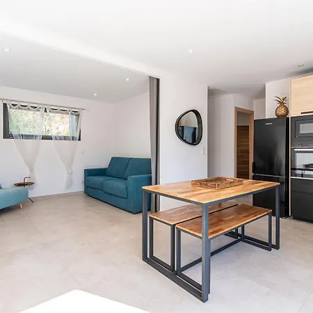 U Veniqui 1 - Piscine Privee 度假居 *