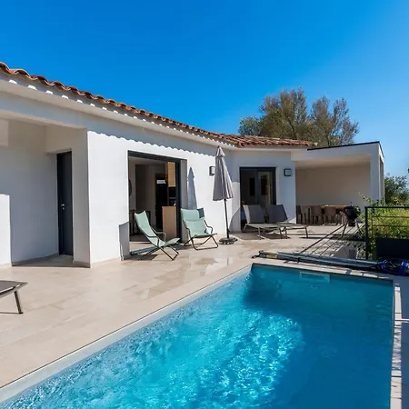 U Veniqui 1 - Piscine Privee Tatil Evi *