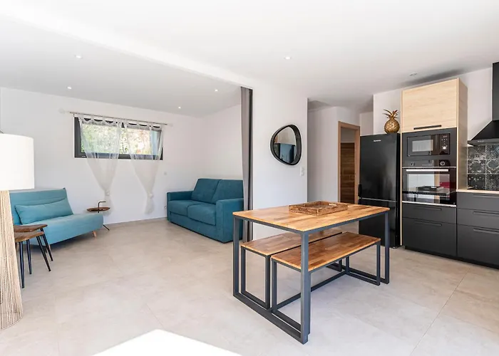 U Veniqui 1 - Piscine Privee 度假居 *