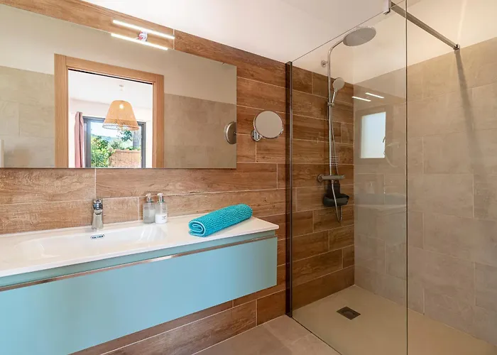 U Veniqui 1 - Piscine Privee *