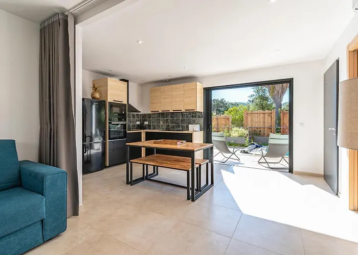 度假居 U Veniqui 1 - Piscine Privee *