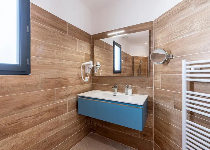 度假居 U Veniqui 1 - Piscine Privee *